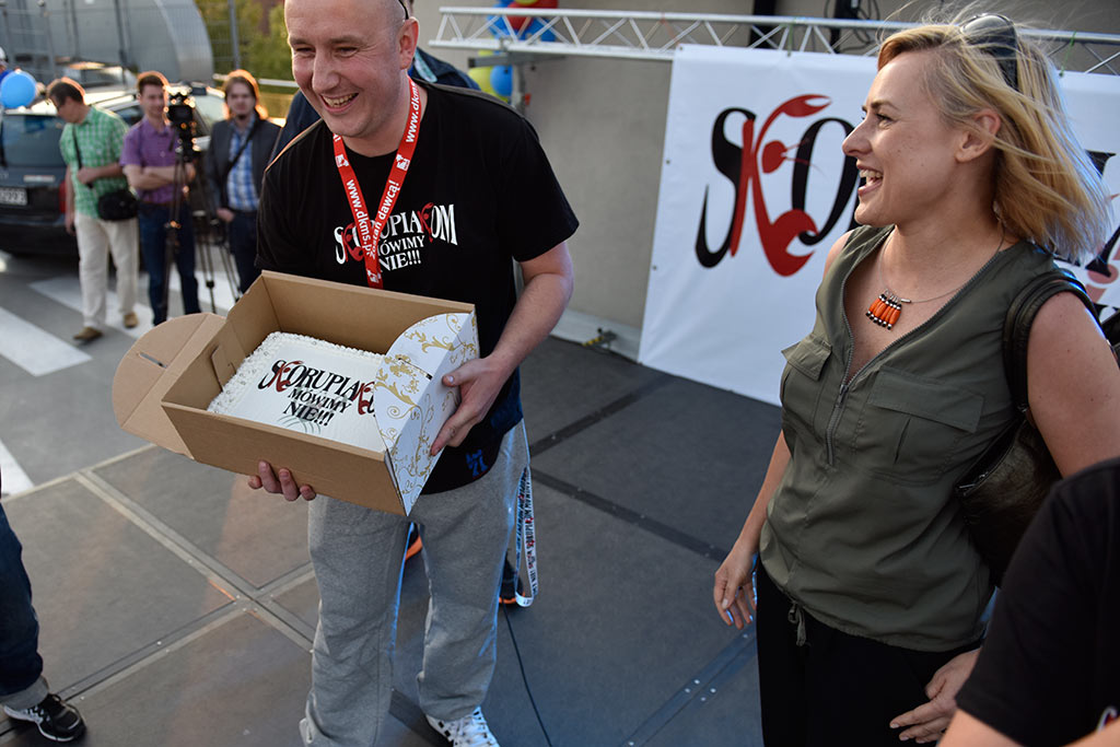 Charytatywny maraton zumby na dachu Galerii Piastów