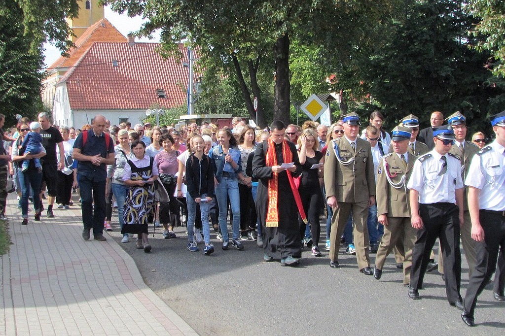 Całe rodziny wzięły udział w pielgrzymce rodzinnej na Kalwarię