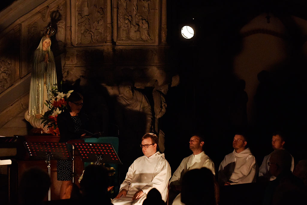 Muzyka ze zbiorów jasnogórskich i improwizacja organowa