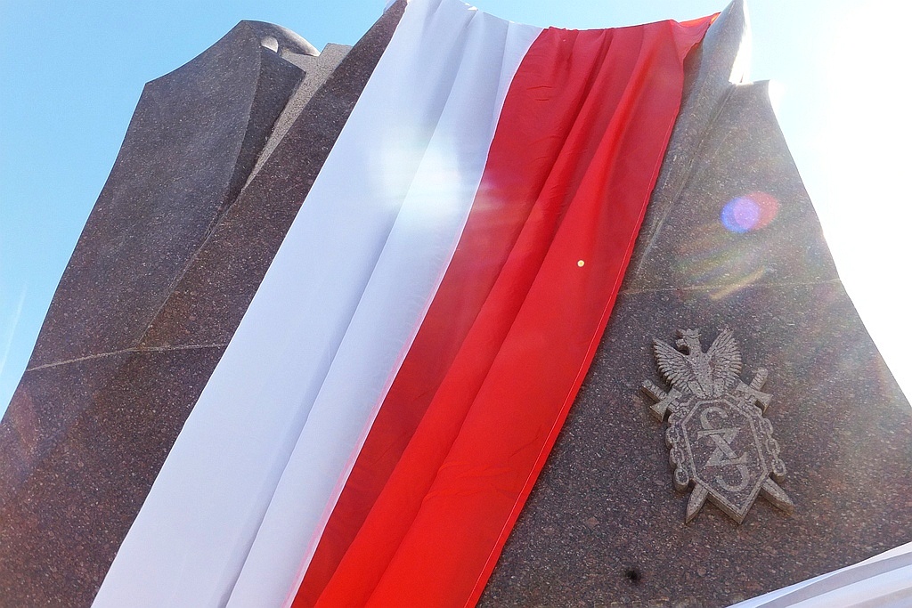 Legniczanie uczestniczyli w odsłonięciu Pomnika Zesłańcom Sybiru