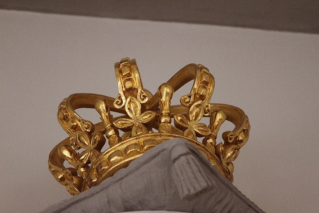 Sala królewska już zachwyca, maneżownia nabiera wyrazu