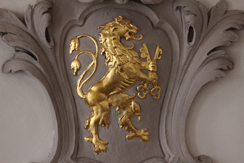 Sala królewska już zachwyca, maneżownia nabiera wyrazu