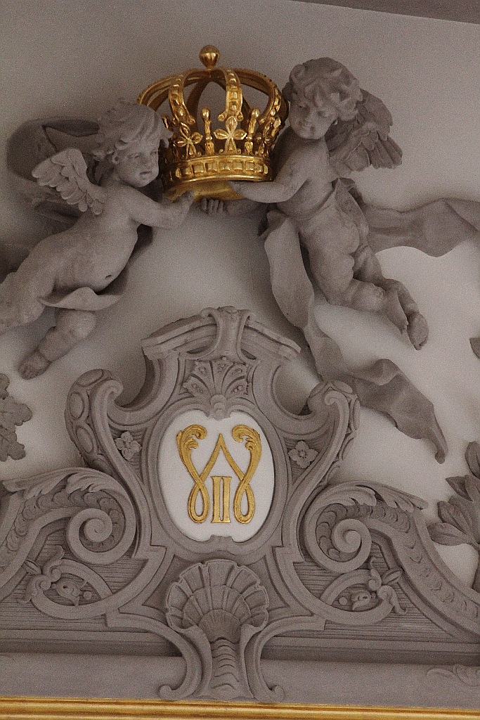 Sala królewska już zachwyca, maneżownia nabiera wyrazu