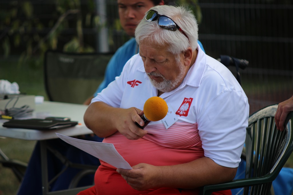Na torach łuczniczych przy ul. Radosnej strzelają oldboje