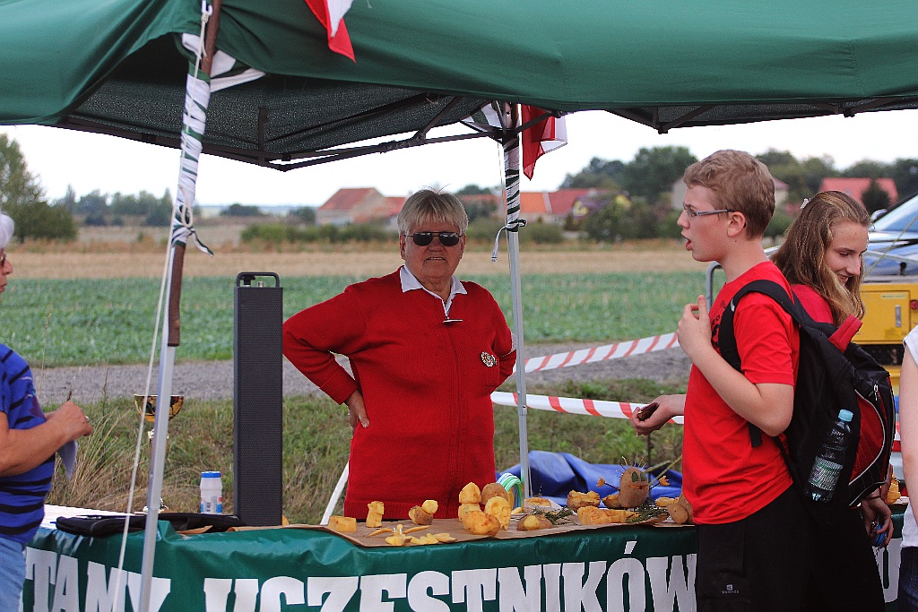 Jaśnie pan kartofel królem imprezy w Gniewomirowicach