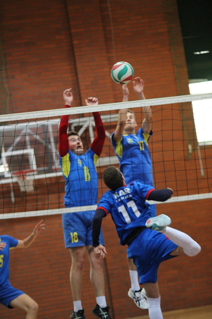 Triumf juniorów Ikara w siatkarskim Memoriale Kuchciaka