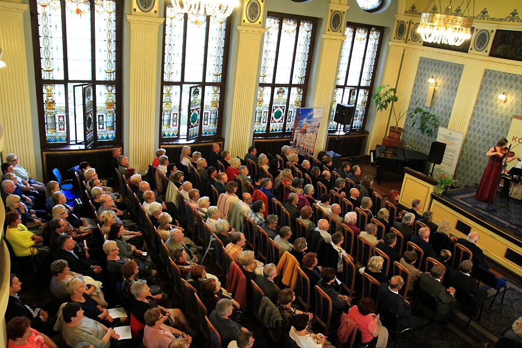 Pełna sala na koncercie finałowym Legnickiego Tygodnia Romansu