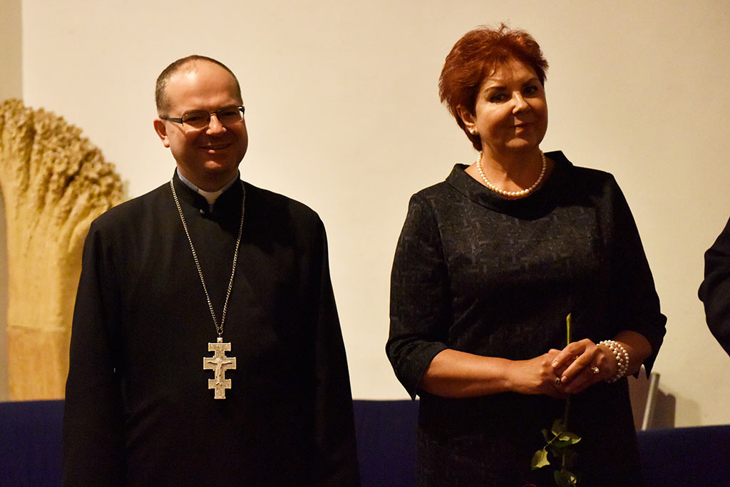 Uczyli się pisać ikony. Poświęcenie i wernisaż prac