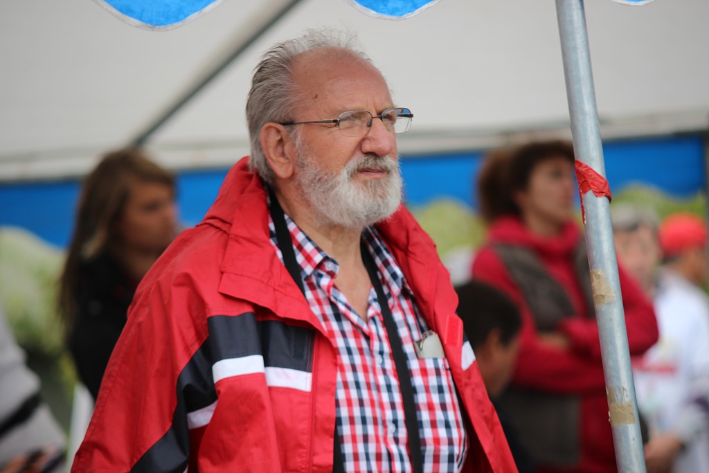 Na torach łuczniczych przy ul. Radosnej strzelają oldboje cz2