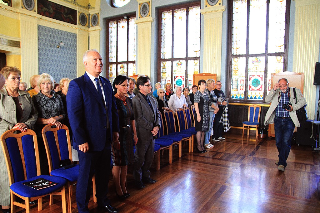 Studenci Uniwersytetu Trzeciego Wieku rozpoczęli naukę