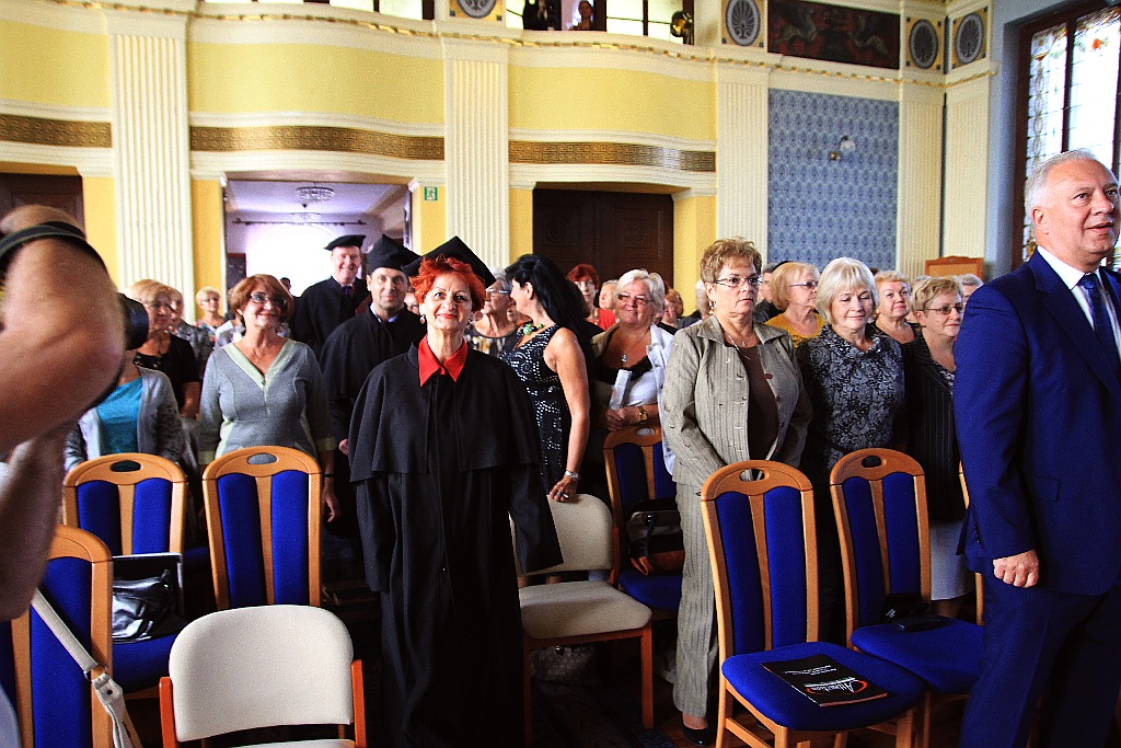 Studenci Uniwersytetu Trzeciego Wieku rozpoczęli naukę