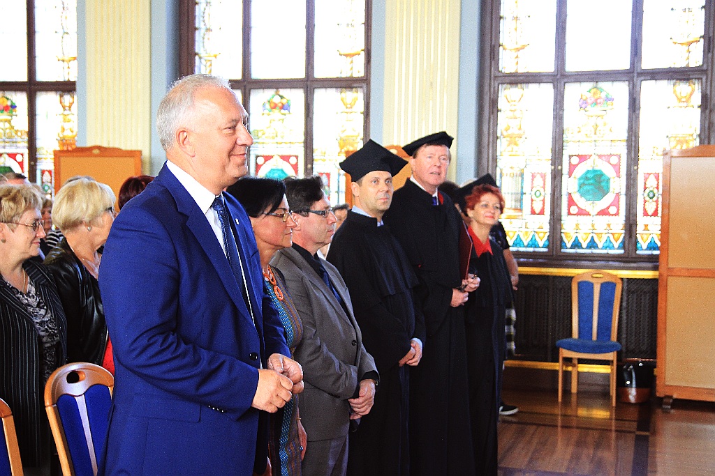 Studenci Uniwersytetu Trzeciego Wieku rozpoczęli naukę