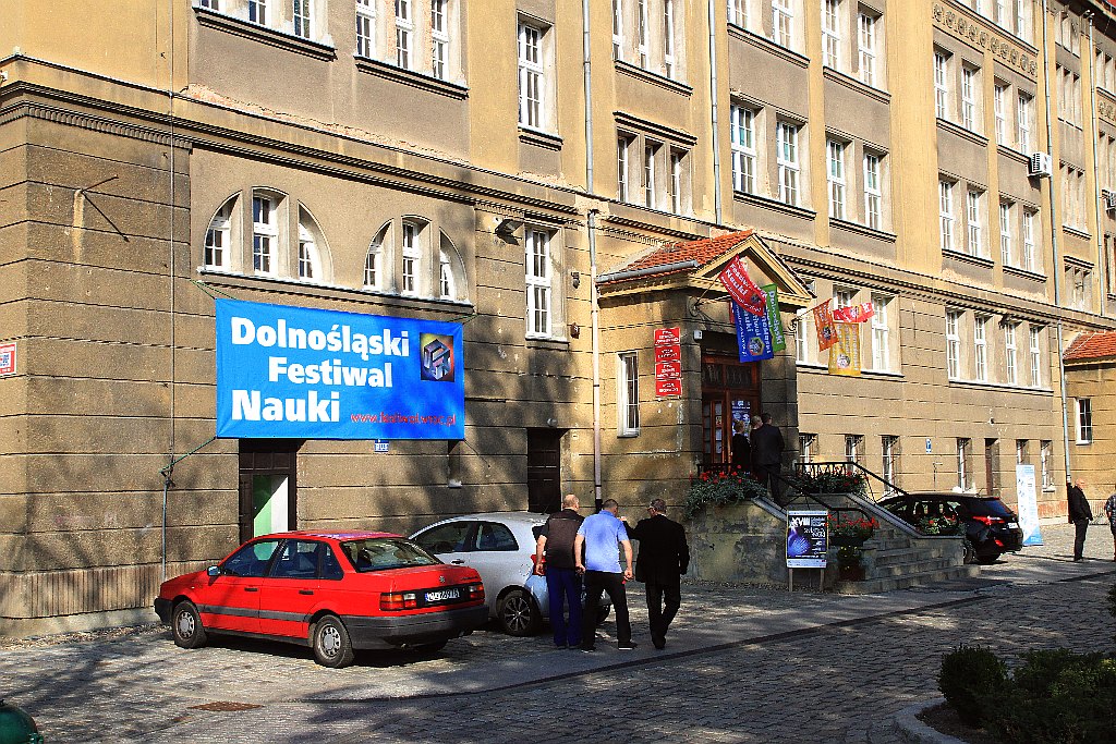 Dolnośląski Festiwal Nauki. Zajęcia w PWSZ i Politechnice