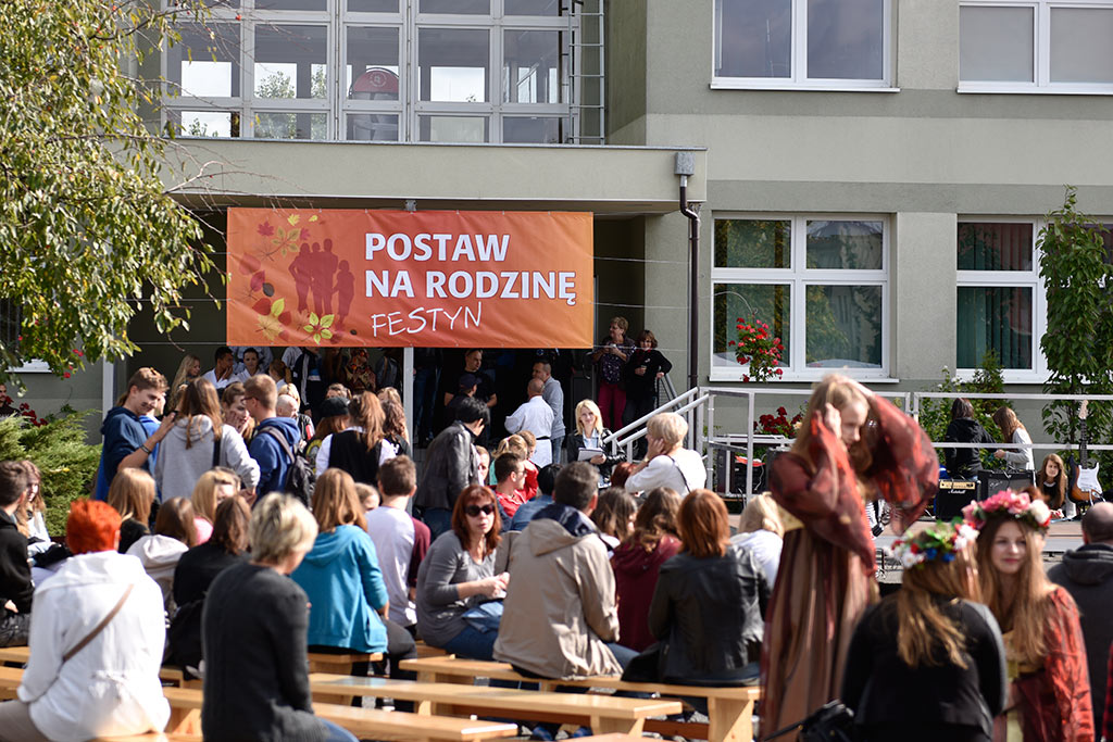Wielka rodzinna zabawa na festynie szkolnym w ZSO nr 2