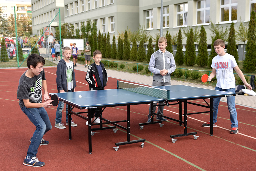 Wielka rodzinna zabawa na festynie szkolnym w ZSO nr 2