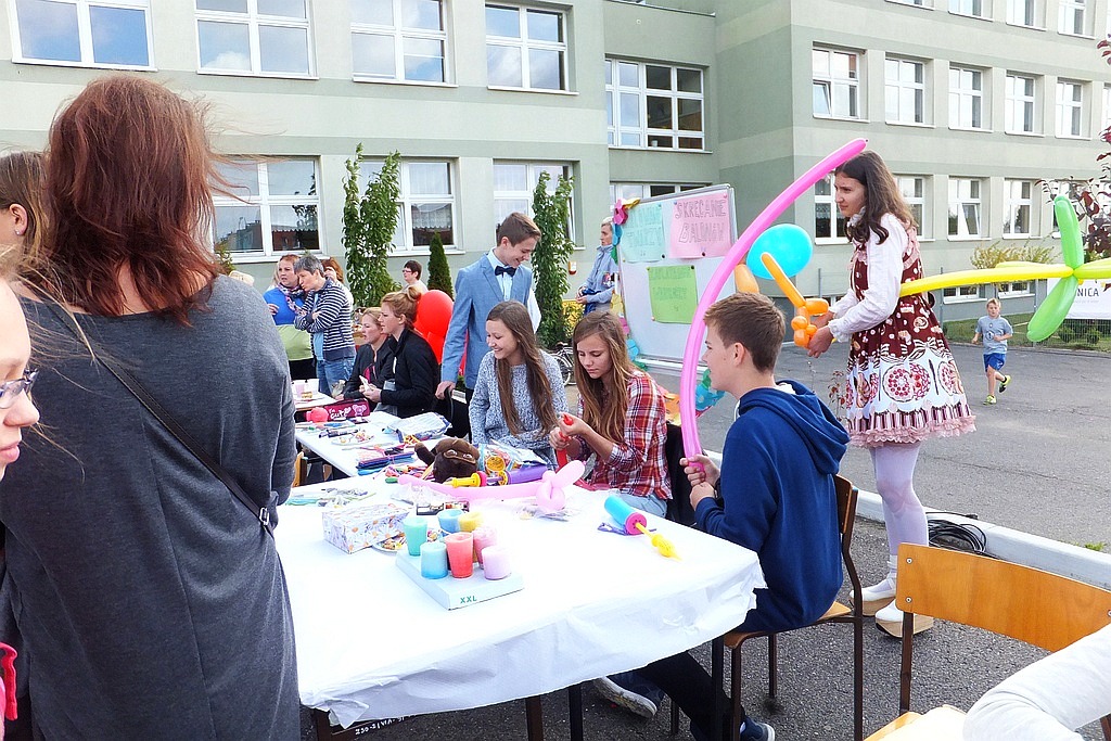 Wielka rodzinna zabawa na festynie szkolnym w ZSO nr 2