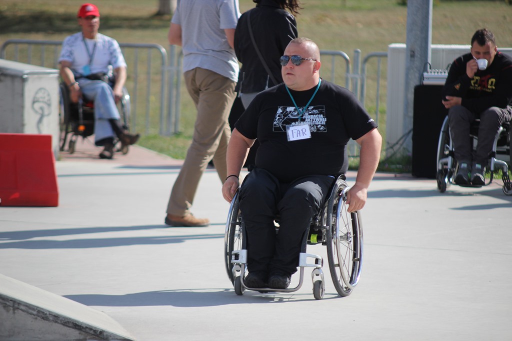 Drugi happening integracyjny na legnickim skateparku