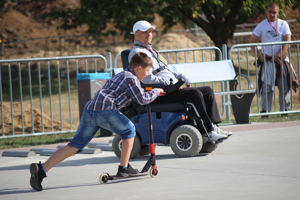 Drugi happening integracyjny na legnickim skateparku