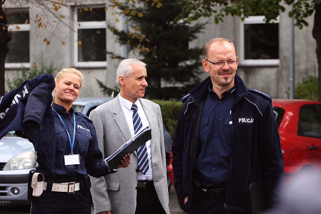 Bezpieczny uczeń w Zespole Szkół Samochodowych. Wykłady i pokazy