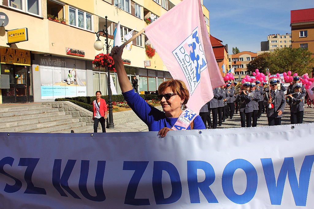 Kobiety z Europa Donna maszerując nawoływały do profilaktyki