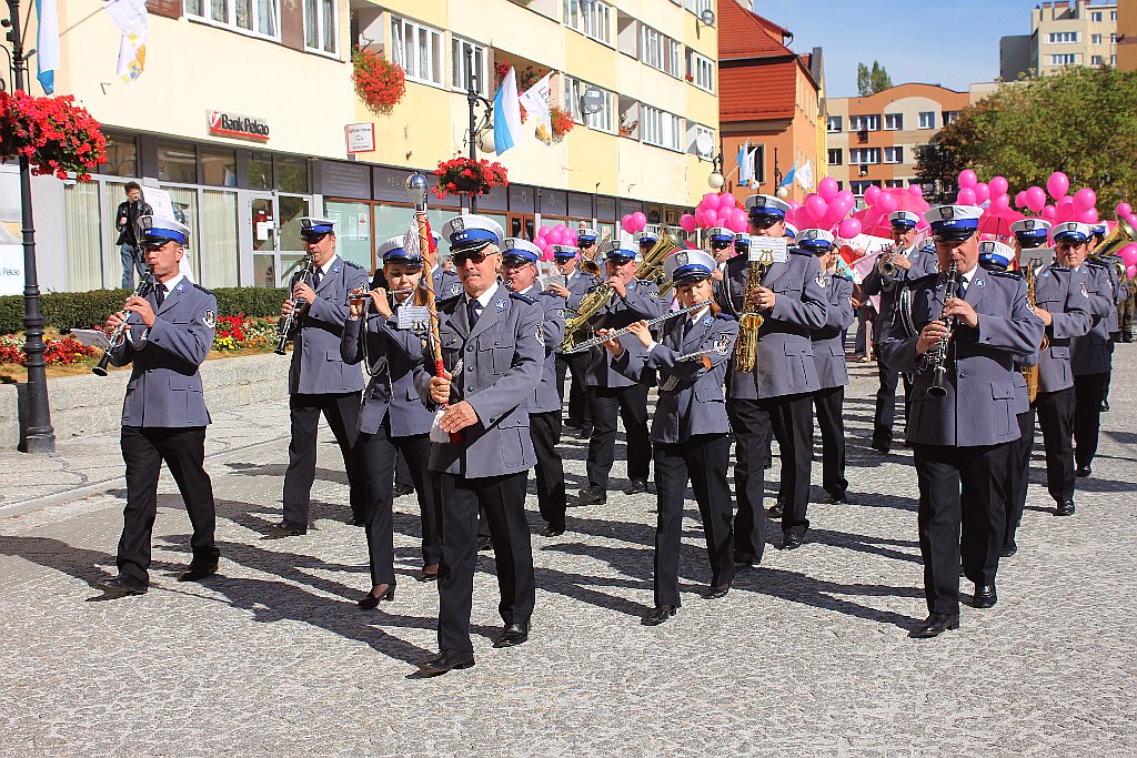Kobiety z Europa Donna maszerując nawoływały do profilaktyki