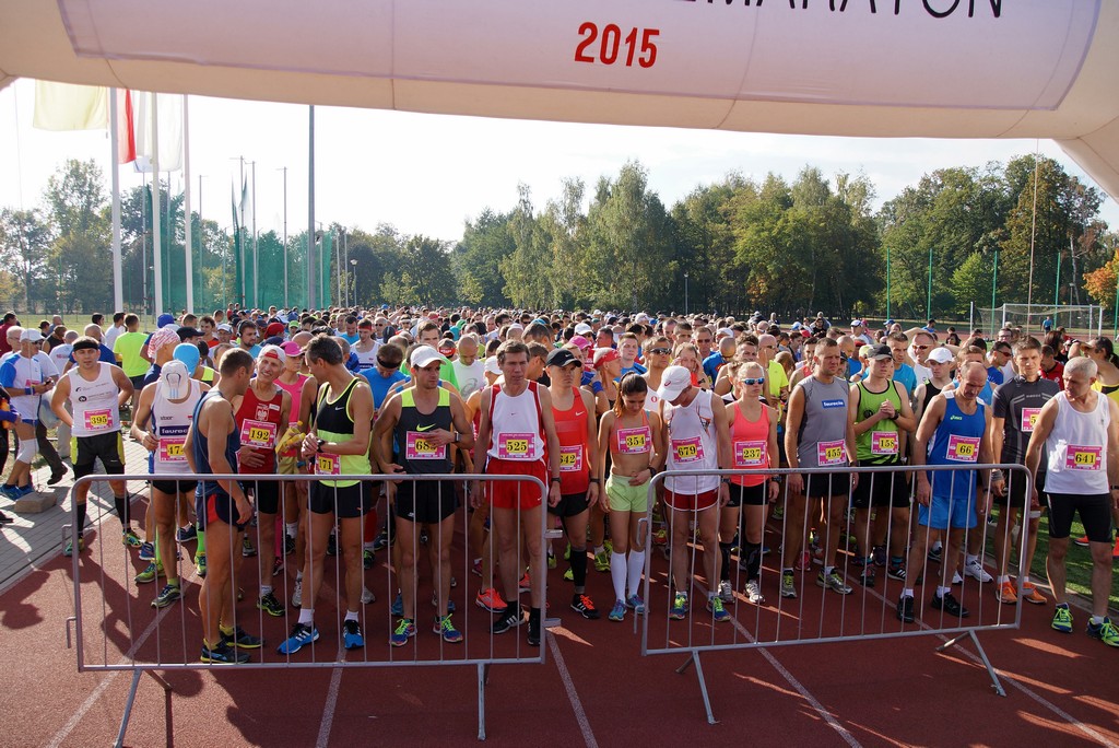 Grzegorz Gronostaj zwycięzcą legnickiego półmaratonu - część 2