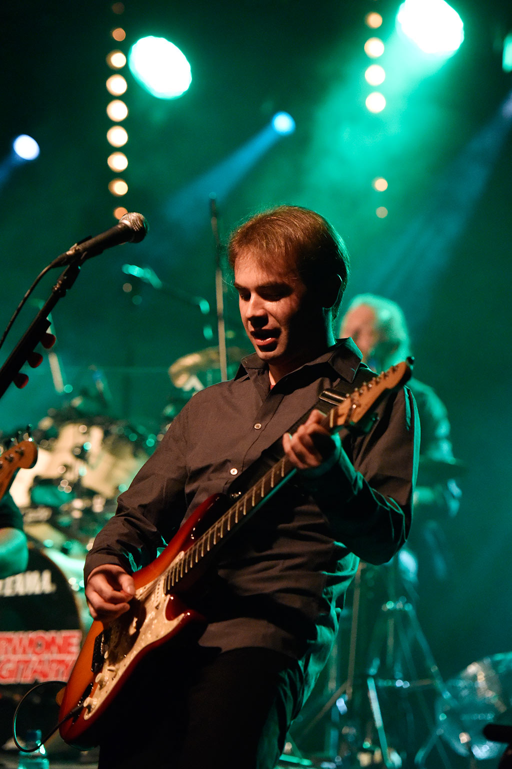 Ponad tysiac osób bawiło się na koncercie Czerwonych Gitar