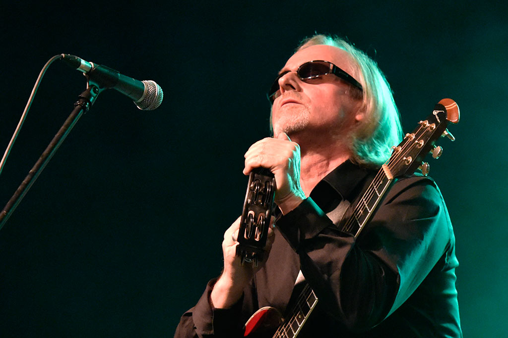 Ponad tysiac osób bawiło się na koncercie Czerwonych Gitar