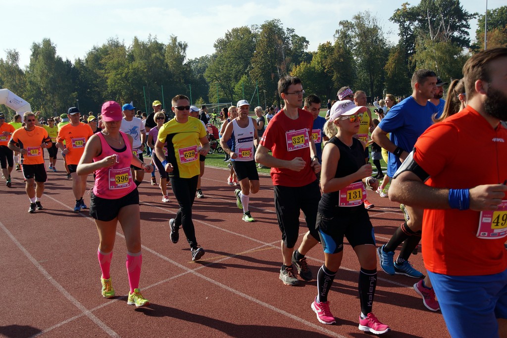 Grzegorz Gronostaj zwycięzcą legnickiego półmaratonu - część 2