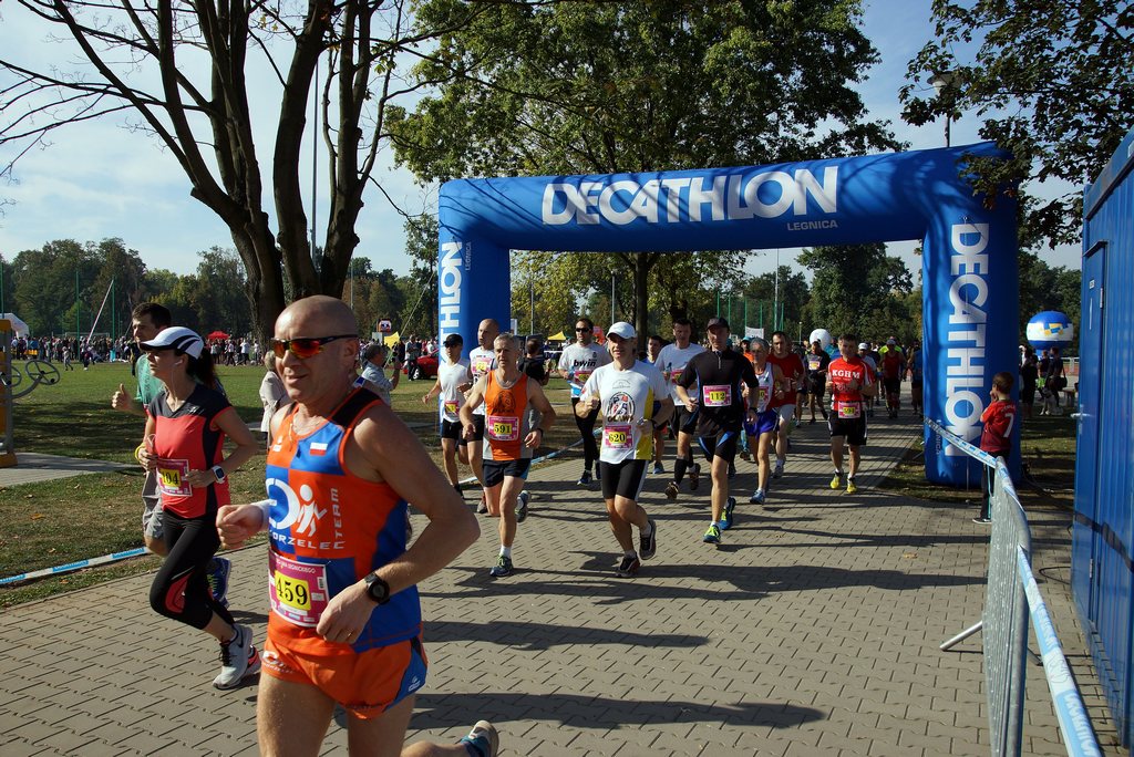 Grzegorz Gronostaj zwycięzcą legnickiego półmaratonu - część 2