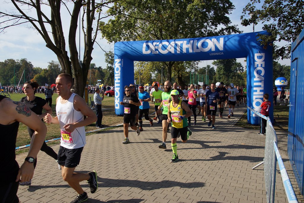 Grzegorz Gronostaj zwycięzcą legnickiego półmaratonu - część 2