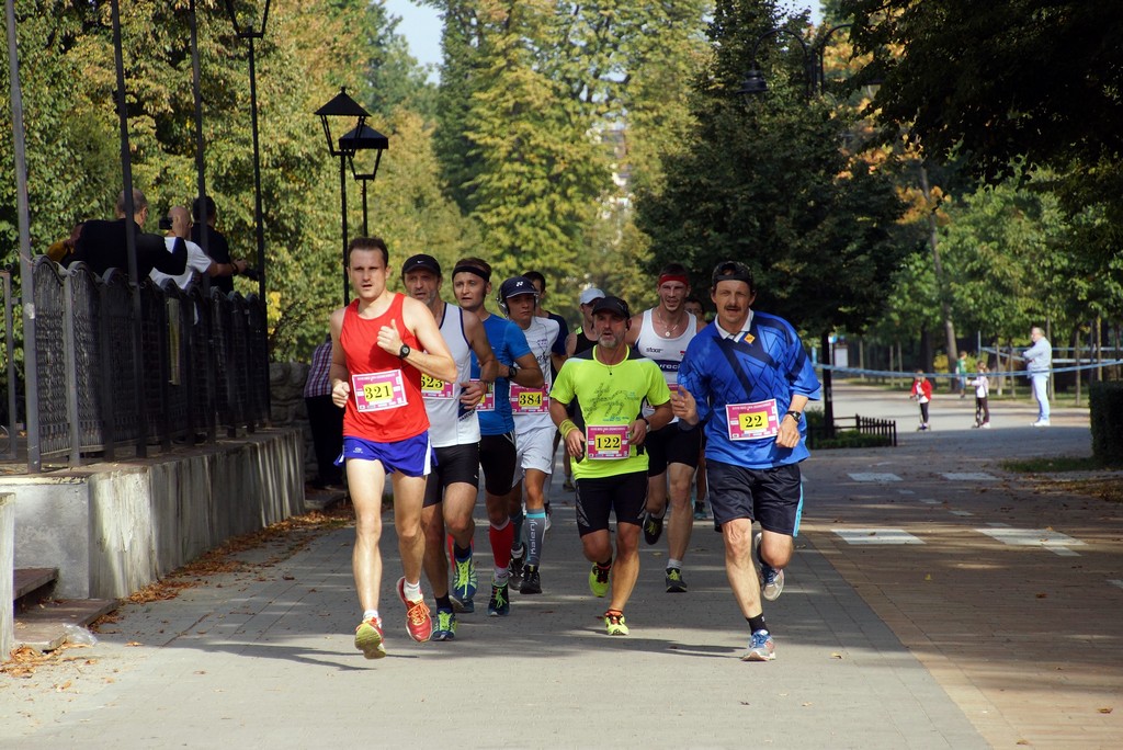 Grzegorz Gronostaj zwycięzcą legnickiego półmaratonu - część 2