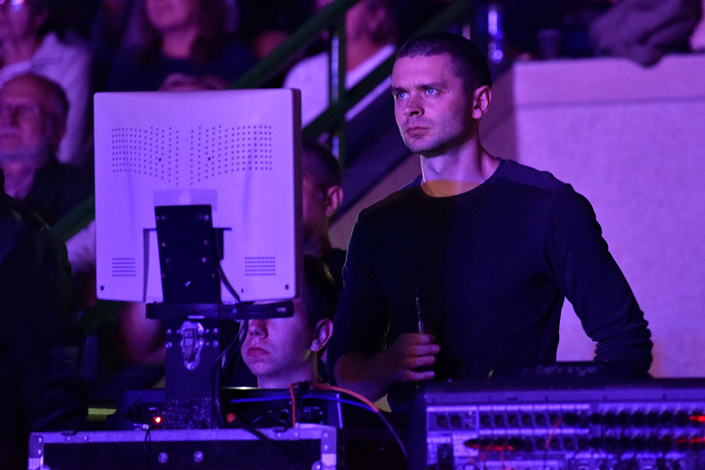 Ponad tysiac osób bawiło się na koncercie Czerwonych Gitar