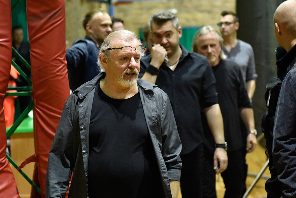 Ponad tysiac osób bawiło się na koncercie Czerwonych Gitar