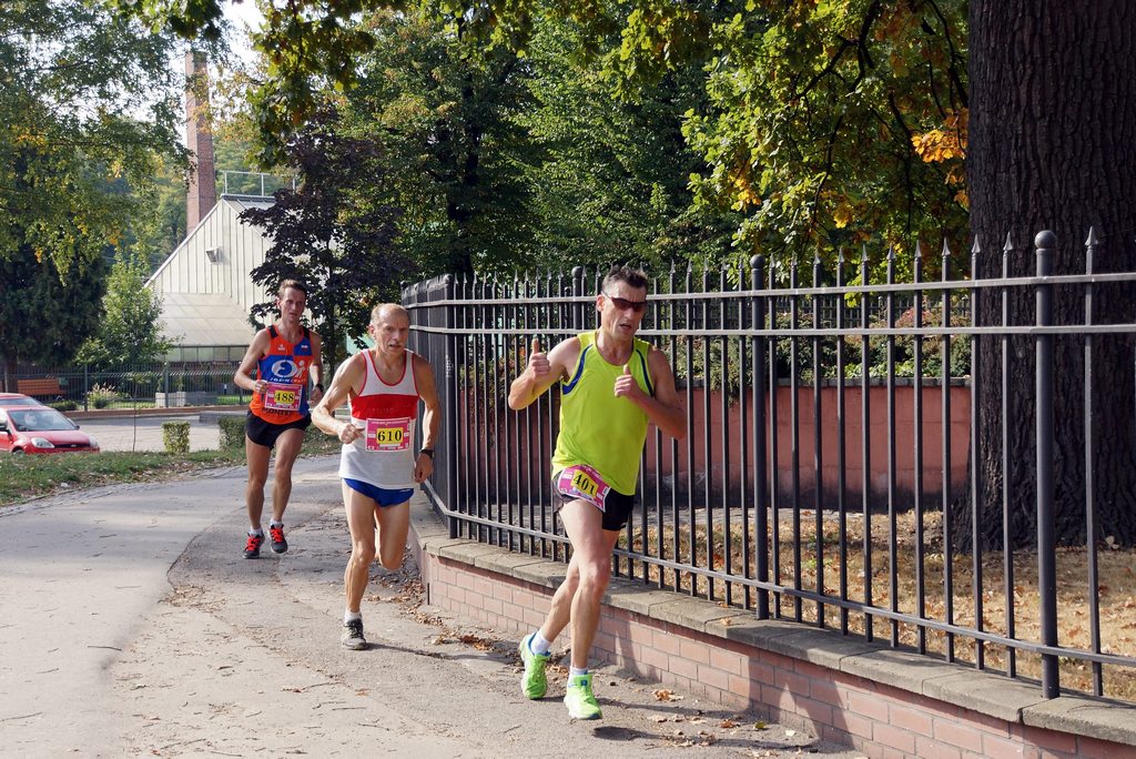 Grzegorz Gronostaj zwycięzcą legnickiego półmaratonu - część 2
