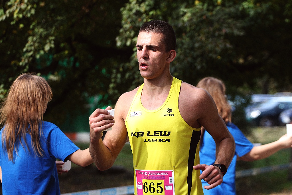 Grzegorz Gronostaj zwycięzcą legnickiego półmaratonu