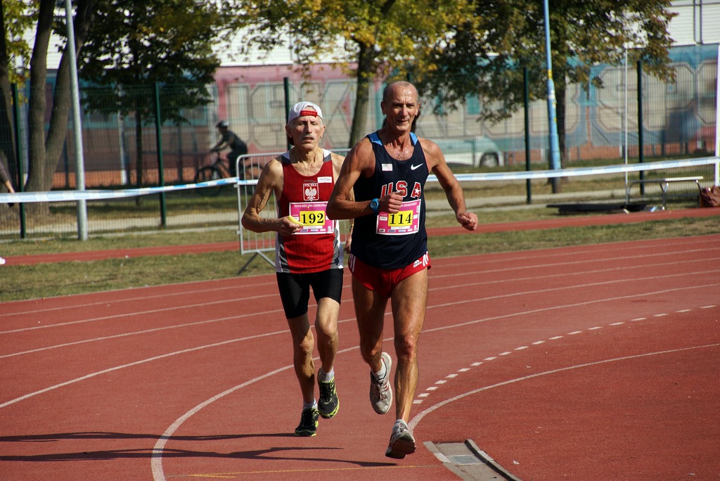 Grzegorz Gronostaj zwycięzcą legnickiego półmaratonu - część 2