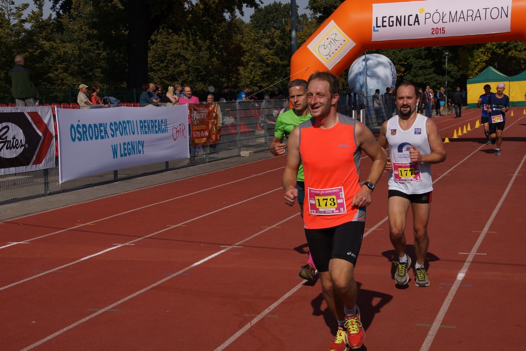 Grzegorz Gronostaj zwycięzcą legnickiego półmaratonu - część 2