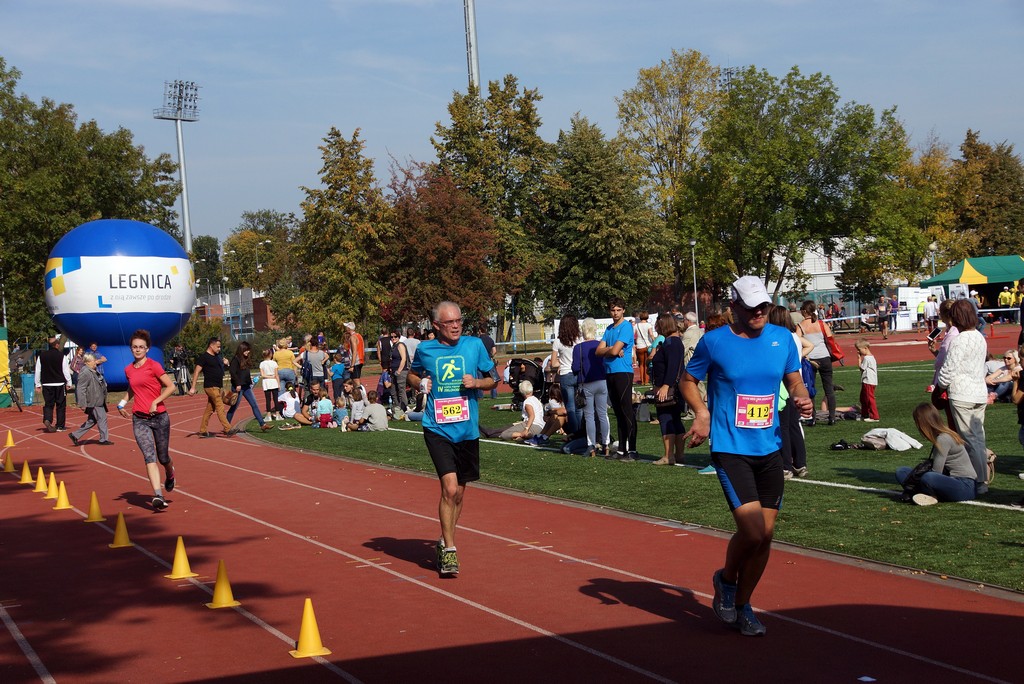 Grzegorz Gronostaj zwycięzcą legnickiego półmaratonu - część 2