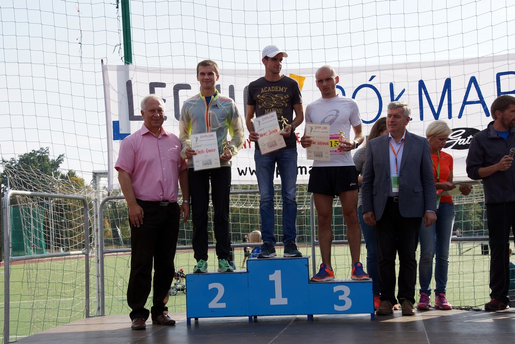Grzegorz Gronostaj zwycięzcą legnickiego półmaratonu - część 2
