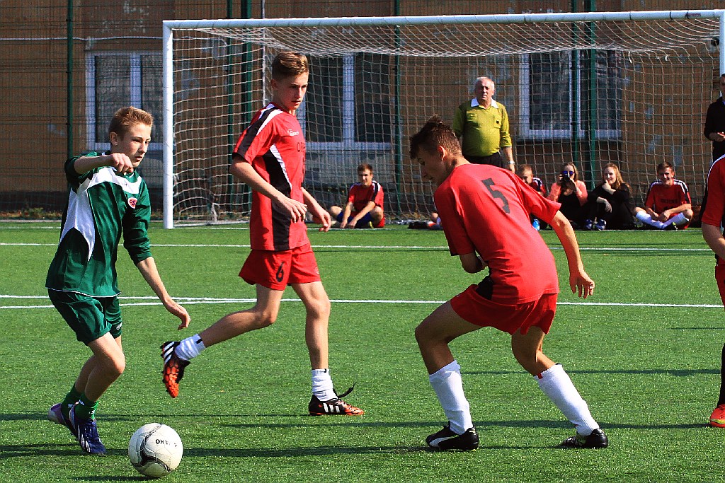 Piłkarze Gimnazjum nr 3 są już w finale strefy legnickiej