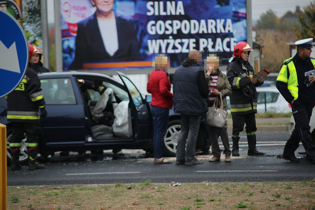 Groźny wypadek na skrzyżowaniu Sikorskiego z Wrocławską