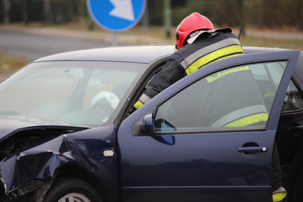 Groźny wypadek na skrzyżowaniu Sikorskiego z Wrocławską