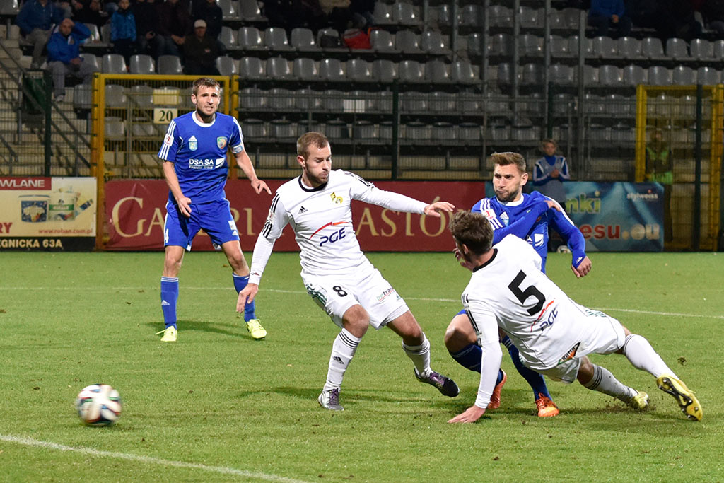 Piłkarze Miedzi Legnica tylko zremisowali z Bełchatowem