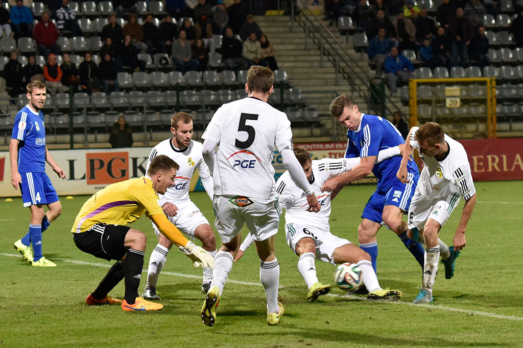 Piłkarze Miedzi Legnica tylko zremisowali z Bełchatowem