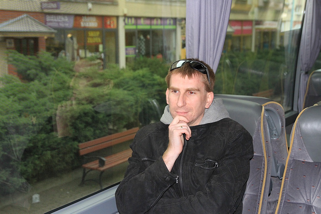 Onetobus w Legnicy. Mieszkańcy wyrazili opinie o politykach