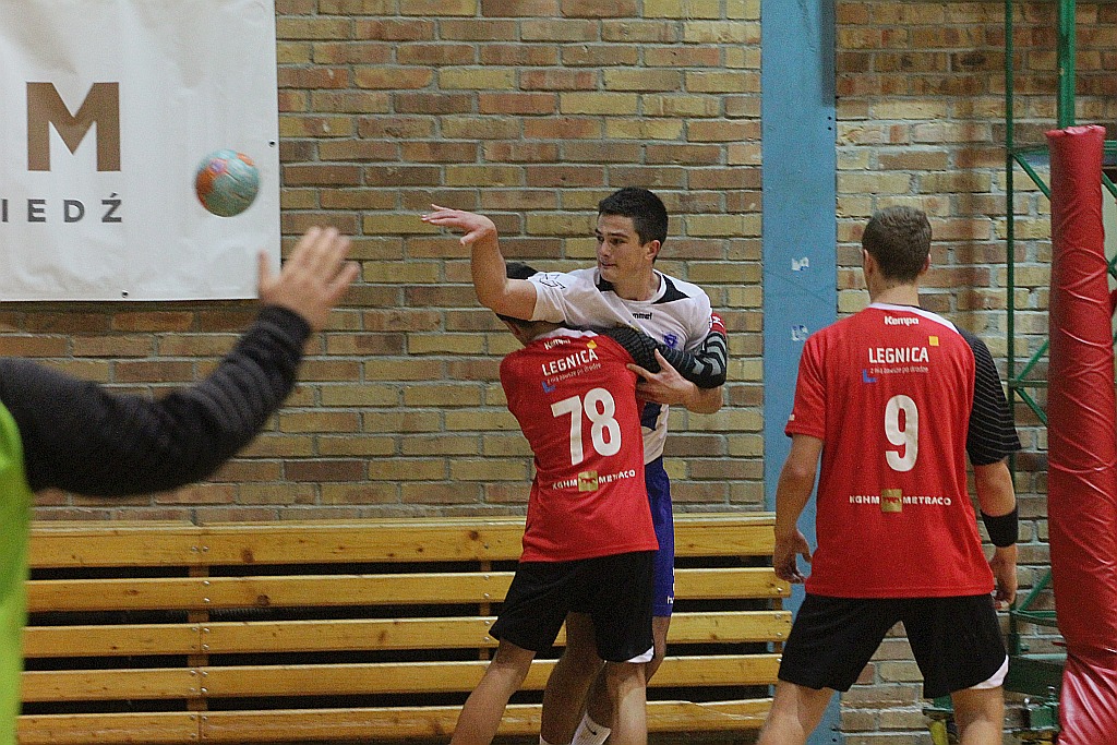 Juniorzy Siódemki Miedź pewnie zmierzają po kolejny tytuł