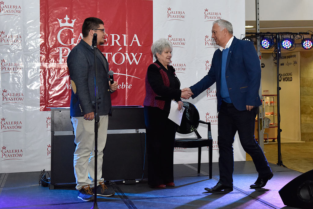 Legnickie organizacje pozarządowe świętowały w Galerii Piastów