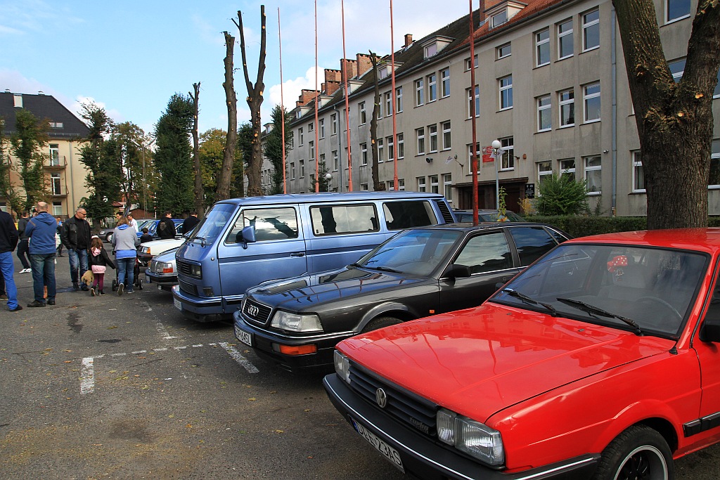 Fiat 133 gwiazdą zakończenia sezonu Legnickich Klasyków Nocą