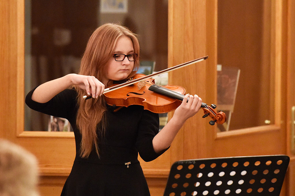 Muzyczny wtorek z „Concerto d’amore”  i umuzykalnioną młodzieżą